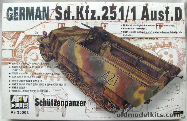 AFV Club 1/35 Sd.Kfz. 251/1 Ausf. D Schutzenpanzer, AF35063 plastic model kit